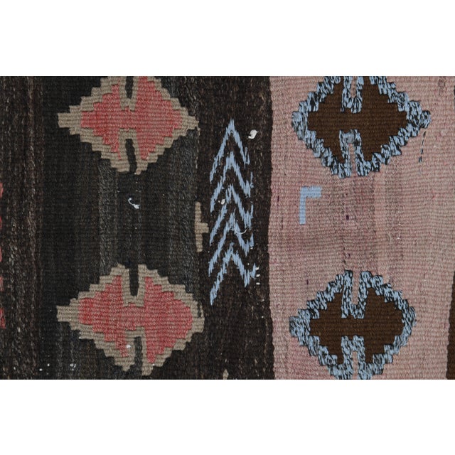 Pink 1970s Vintage Turkish Oushak Handmade Wool Cotton Pink Kilim Runner Rug For Sale - Image 8 of 11