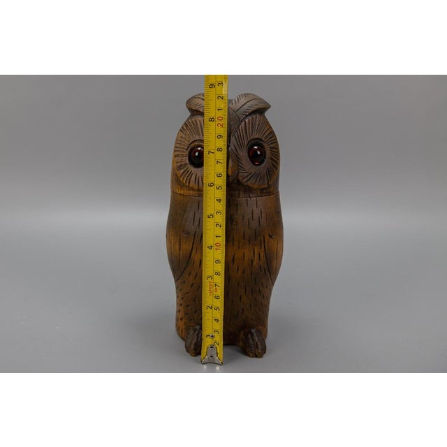 Mid-Century Black Forest Style Carved Linden Wood Owl Box, Germany, 1950s For Sale - Image 17 of 18