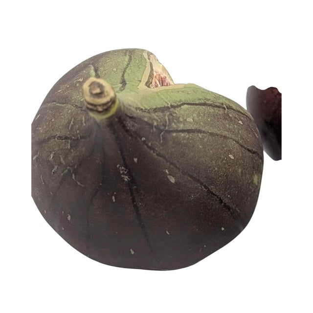Late 20th Century Vintage English Penkridge Ceramics Trompe l'Oeil Purple & Green Split Fig Fruit Life / Full Size Figure Objects, a Set of Four For Sale - Image 5 of 6