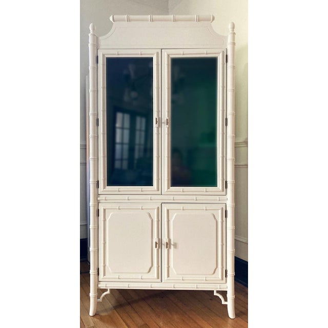 Vintage Chinoiserie White Green Lacquered Faux Bamboo Pagoda