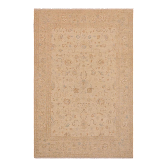 Boho Chic Ziegler Tan Beige Hand-Knotted Wool Rug - 9'1'' X 11'5'' For Sale