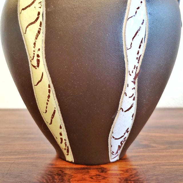 Ebony 50s Marzi & Remi Handle Vase Nr. 2005/21 For Sale - Image 8 of 11