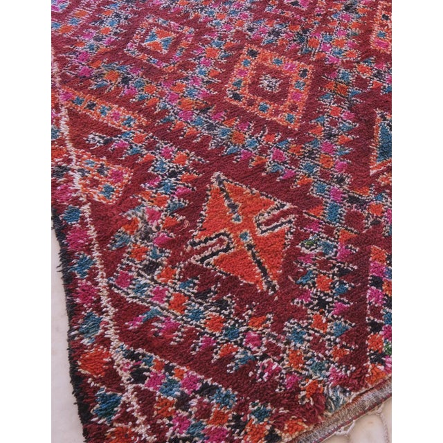 1970s Red Colorful Wool Rug - 11.2 X 6.7 Ft For Sale - Image 5 of 7
