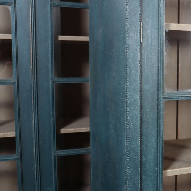 Painted Library Bookcases, Set of 2 For Sale - Image 6 of 15