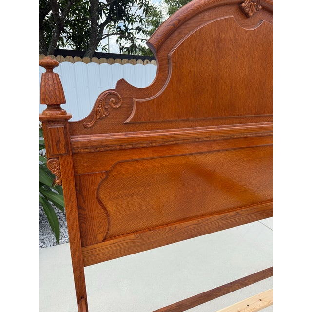 Lexington Furniture Victorian Sampler Mansion Collection Queen Size Bed For Sale - Image 11 of 12