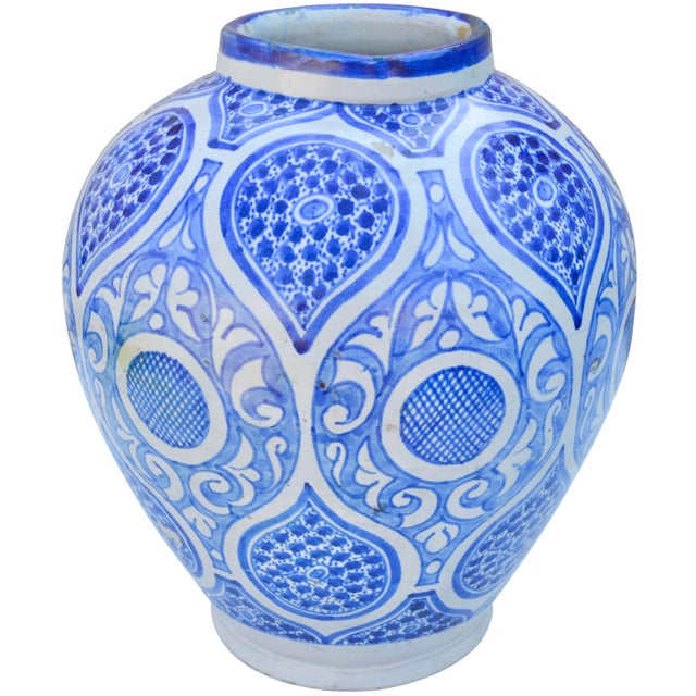 Moroccan Early 20th Century Handmade Blue Andalusian-Patterned Ceramic Vase For Sale - Image 3 of 10
