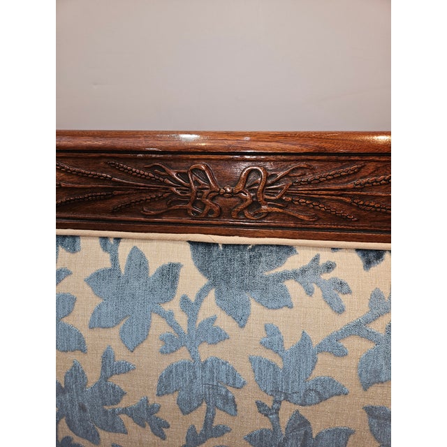 Handsome Hand Carved 19th C. Sheridan Settee or Sofa Upolstered in Designer Silk Cut Velvet For Sale - Image 4 of 7