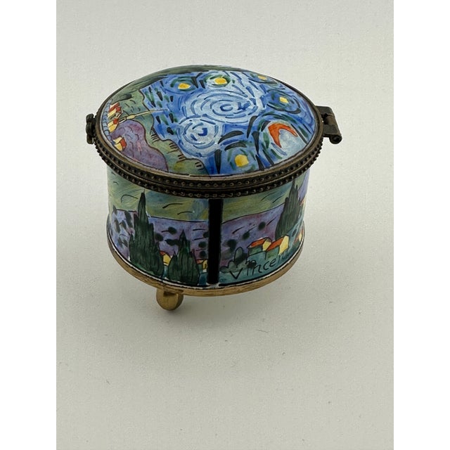 Vintage Enameled Trinket Box For Sale - Image 9 of 9