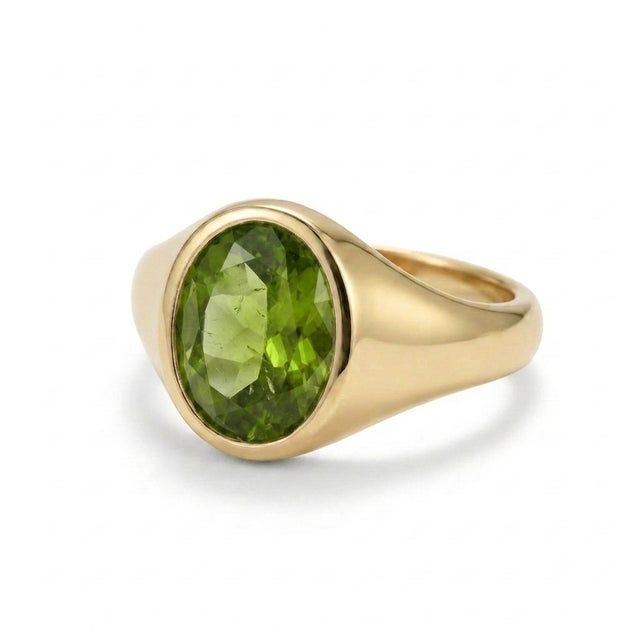 Elevate your jewelry collection with this refined gemstone ring. Expertly crafted in 18K gold plating over 925 sterling...