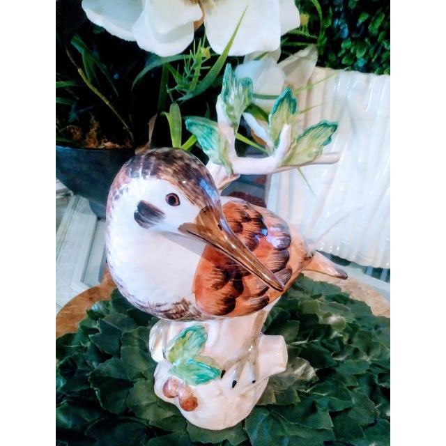 Traditional Chelsea House Hand Painted Italian Ceramic Parrot on a Stump Figurine For Sale - Image 3 of 6