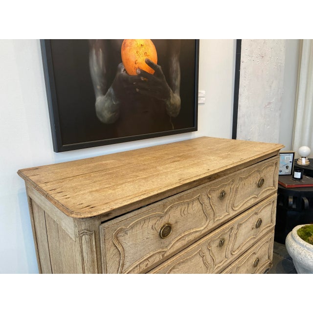 1800s Antique French Bleached Oak Wood Commode For Sale - Image 4 of 8