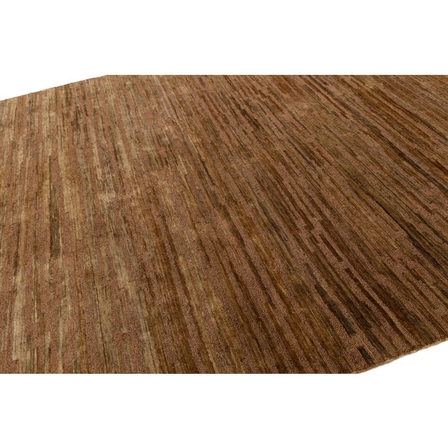2020s 9 X 12 Modern Brown Wool and Jute Rug With Abstract Design For Sale - Image 5 of 11