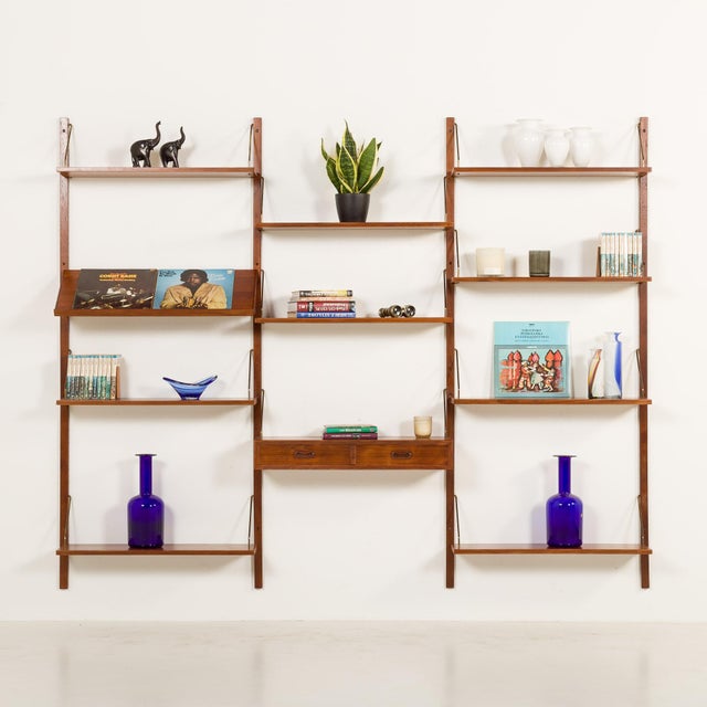 Mid-Century Modern Mid-Century Danish Teak Wall Unit in the style of Poul Cadovius, 1960s For Sale - Image 3 of 16