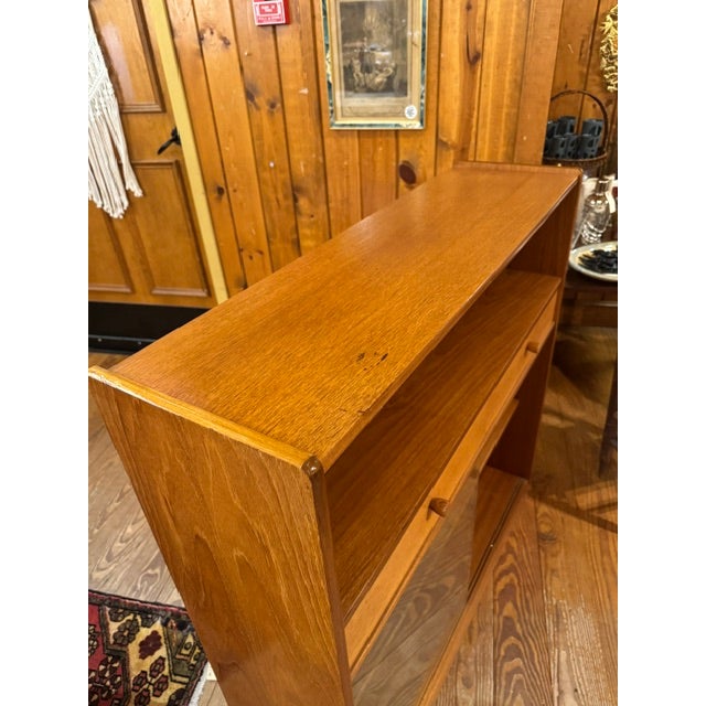 Nathan Furniture Vintage Nathan Teak Bookcase Display Cabinet For Sale - Image 4 of 12