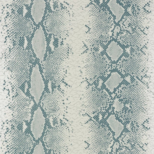 Contemporary Sample - Schumacher Snake Charmer Wallpaper in Mineral For Sale - Image 3 of 3