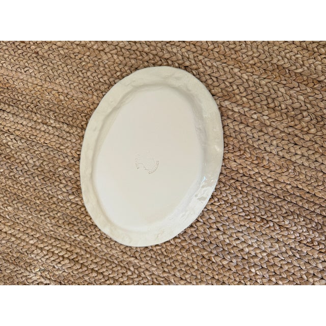 Blue and White Oval Platter With Conch Seashell Design For Sale - Image 4 of 8