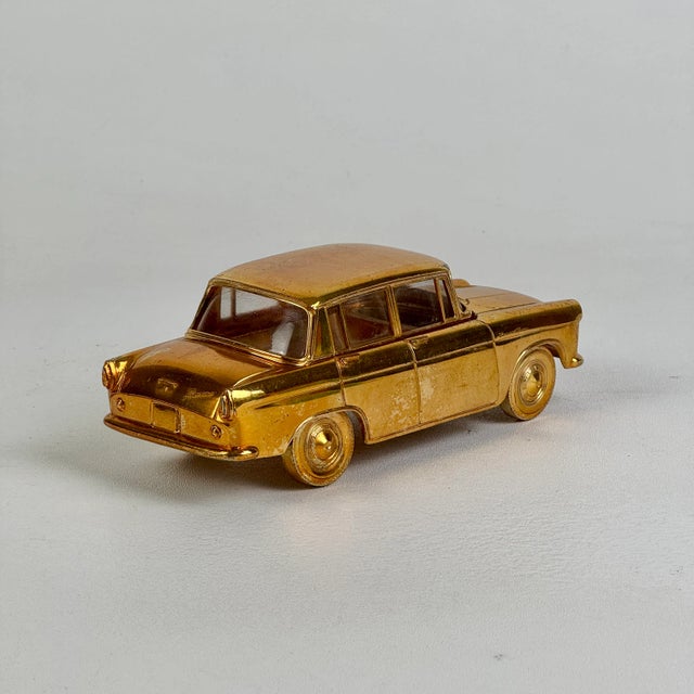 1960s Vintage Toyopet 'Tiara' Model Gold Plated Metal Car Memorabilia For Sale - Image 4 of 11