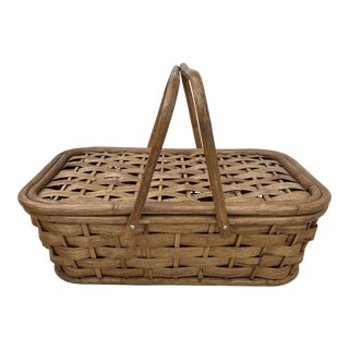1960s Shaker Style Bamboo/Wicker Picnic Basket For Sale
