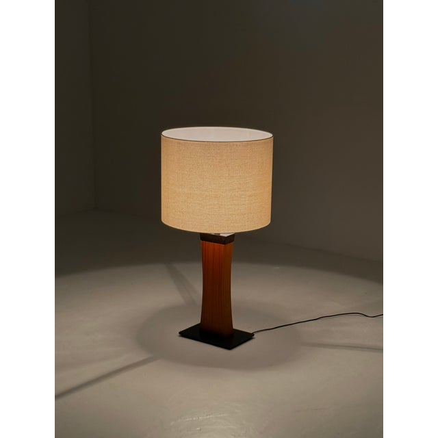 Wood Mid-Century Modern Italian Teak Table Lamp, 1970s For Sale - Image 7 of 17