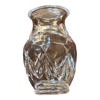 Waterford Crystal Vase Signed (O Fitzgerald) 2002 Retired 8th Edition Mother’s Day Vase For Sale
