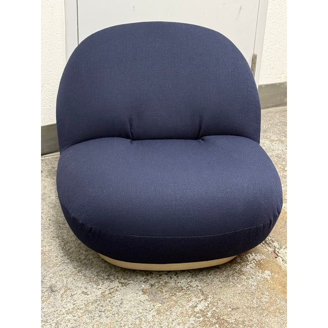 Modern Pierre Paulin for Gubi Pacha Lounge Swivel Chair For Sale - Image 3 of 14