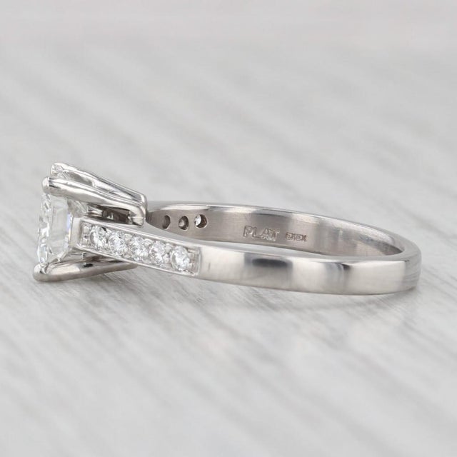 Modern 1.30ctw Diamond Engagement Ring Platinum Vs1 H Gia Size 6 Cathedral Band For Sale - Image 3 of 8