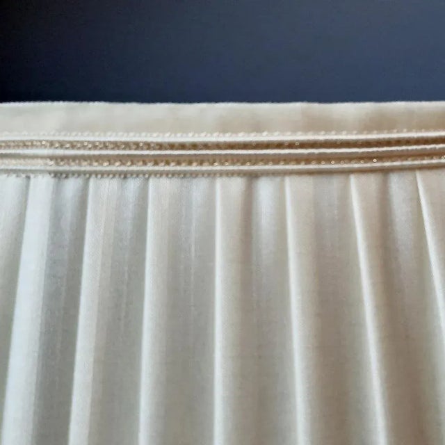 Cream Asian Style Vase Lamp from Kullmann, 1980s For Sale - Image 8 of 12