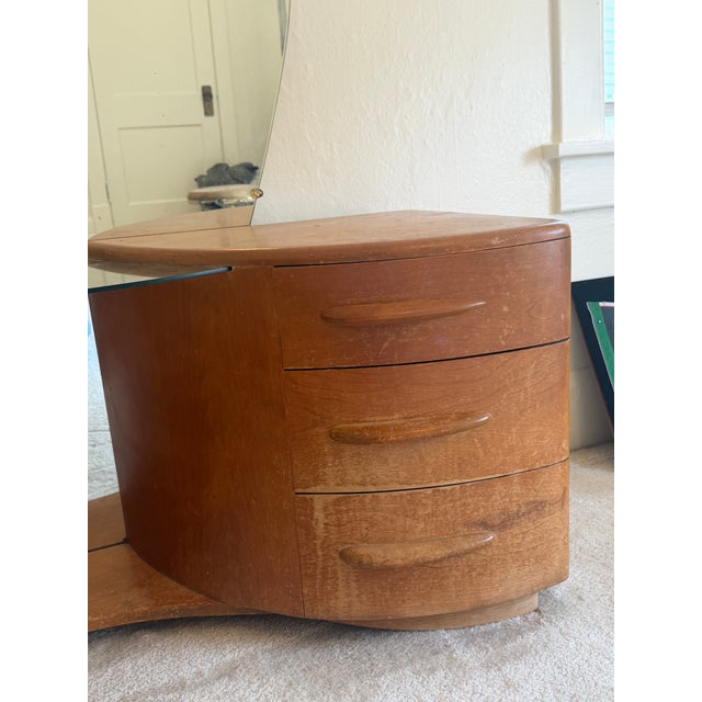 1940s Heywood Wakefield Coronet Vanity For Sale - Image 13 of 15