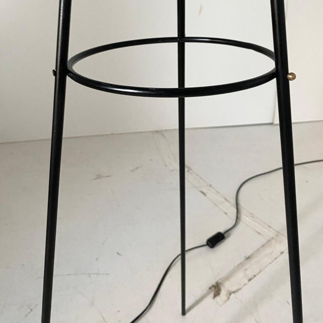 Vintage Floor Lamp in Opaline and Iron in the style of Stilnovo, Italy, 1950s For Sale - Image 10 of 12