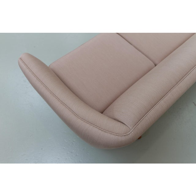 Mid-Century Danish ML-140 3-Seater Sofa from Illum Wikkelsø, 1960s For Sale - Image 11 of 18