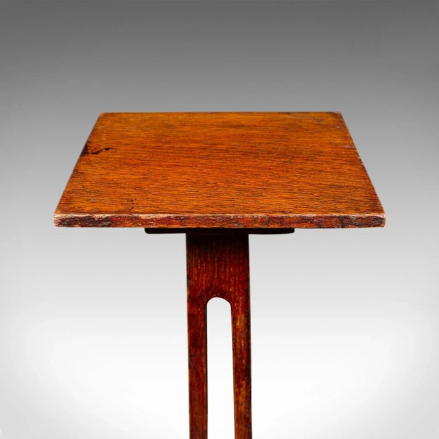 1890s Small Antique Victorian English Oak Statue Stand For Sale - Image 6 of 11