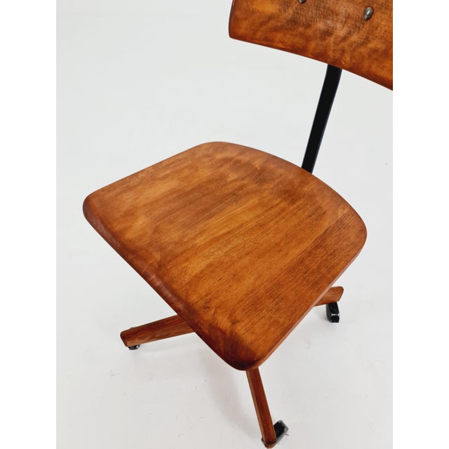 Bauhaus Swivel Office Chair in Wood by Stoll Giroflix, 1960s For Sale - Image 9 of 11