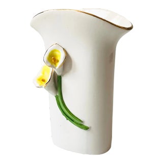 Fluted White Calla Lily Vase For Sale