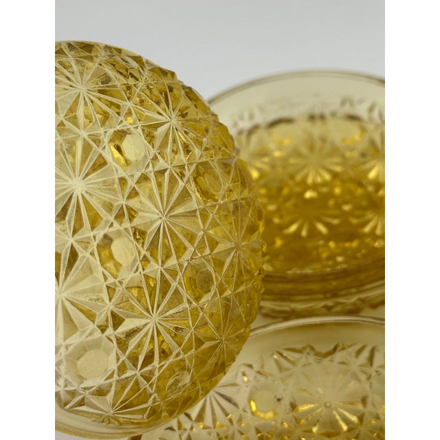 Amber Glass Butter Pats – Eapg Daisy & Buttons – 5 Pc Early 1900s Pressed Glass For Sale - Image 4 of 6