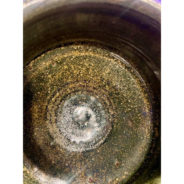 1990s 1990s Brad Tucker Cedar Creek Pottery Green Ribbed Bowl-Handmade Nc Studio Art-Glaze For Sale - Image 5 of 9