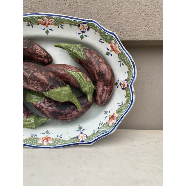 French Majolica Faience Trompe l'Oeil Eggplant Platter Circa 1900 For Sale - Image 4 of 8