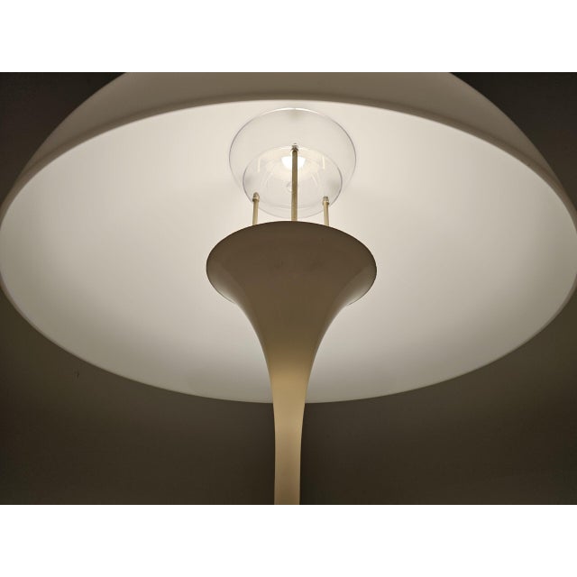 Cream Vintage Panthella Lamp by Verner Panton for Louis Poulsen, 1971 For Sale - Image 8 of 10