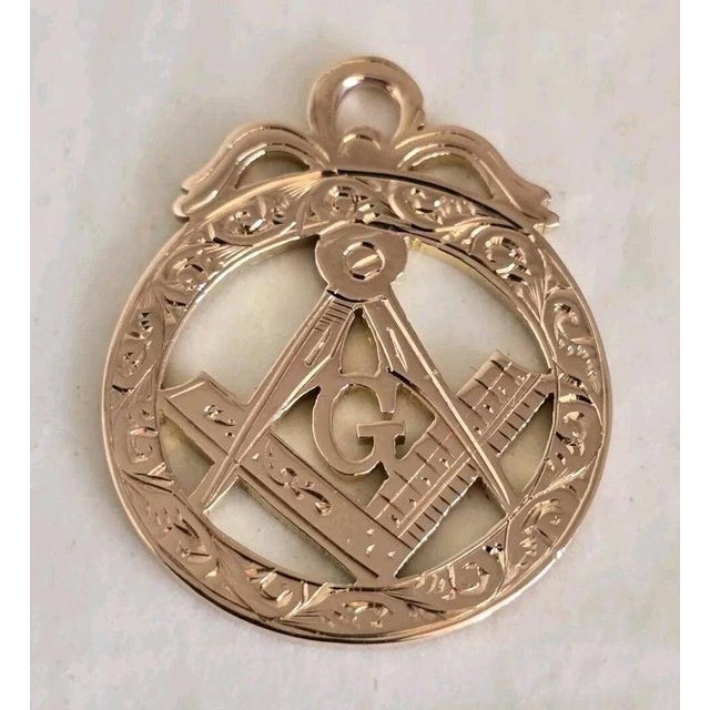 Davis 9ct Rose Gold Masonic Fob Pendant by William Oakley, 1908 For Sale - Image 9 of 18