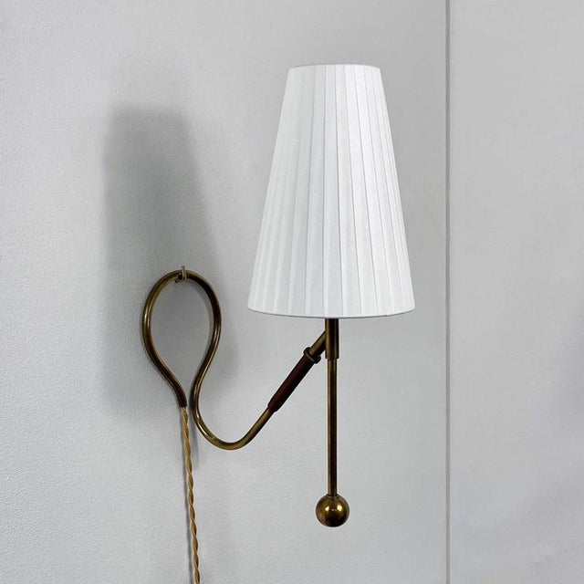306 Adjustable Wall anf Table Lamp in Brass and Bakelite by Kaare Klint for Le Klint, Denmark, 1950s For Sale - Image 11 of 18