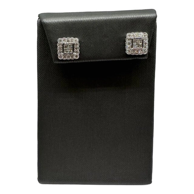 Diamond Stud Earrings in 14kt White Gold - 1ctw Gh Si Princess & Round Diamonds, A Pair For Sale