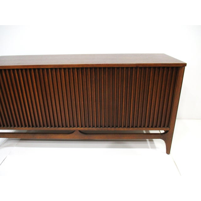Broyhill Brasilia Walnut Credenza Room Divider For Sale - Image 12 of 14