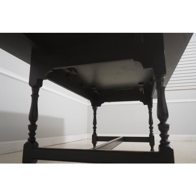 Eldred Wheeler Attributed Benchmade Tiger Maple Dining Tavern Table For Sale - Image 15 of 18