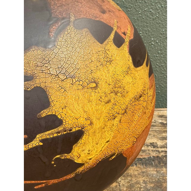 Vintage Royal Haeger “Earth Wrap” Glazed Ceramic Lamp For Sale - Image 9 of 12