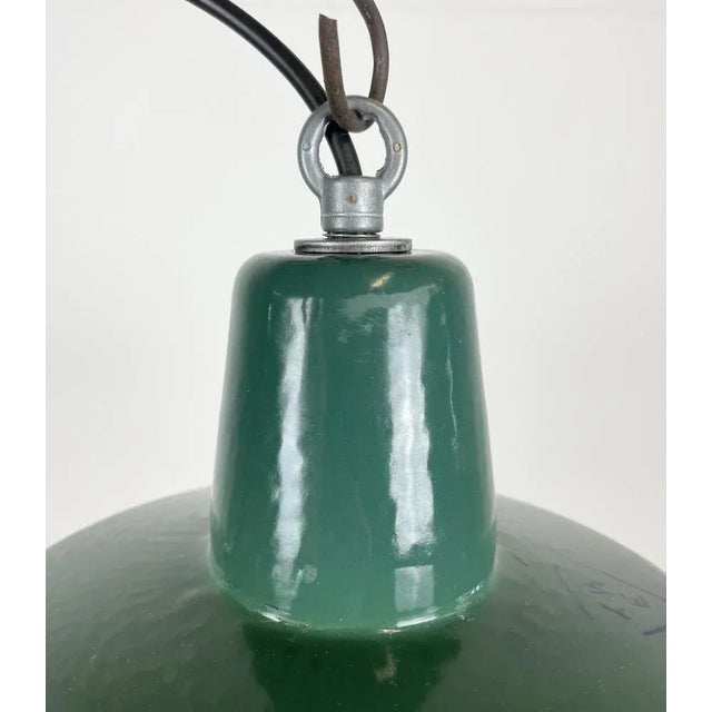 Mid-Century Modern Small Industrial Green Enamel Pendant Lamp, 1960s For Sale - Image 3 of 13