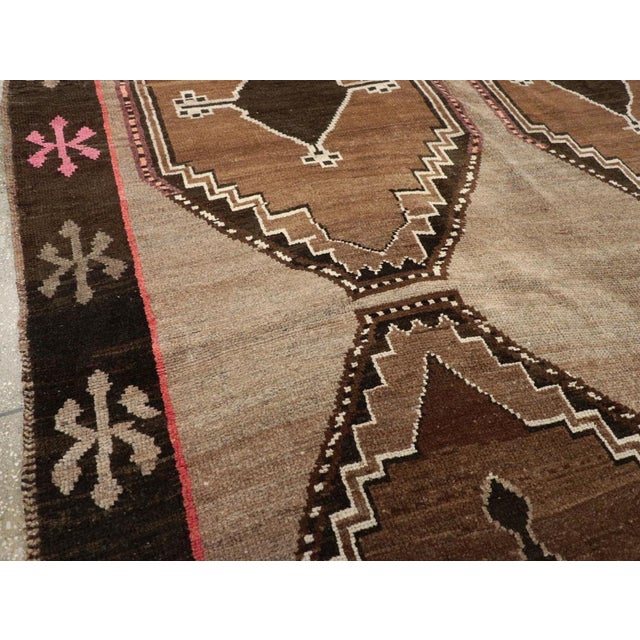 Tribal Galerie Shabab Collection Mid-20th Century Turkish Anatolian Tribal Carpet For Sale - Image 3 of 8