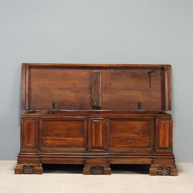 18th Century Baroque Walnut Chest For Sale - Image 4 of 13