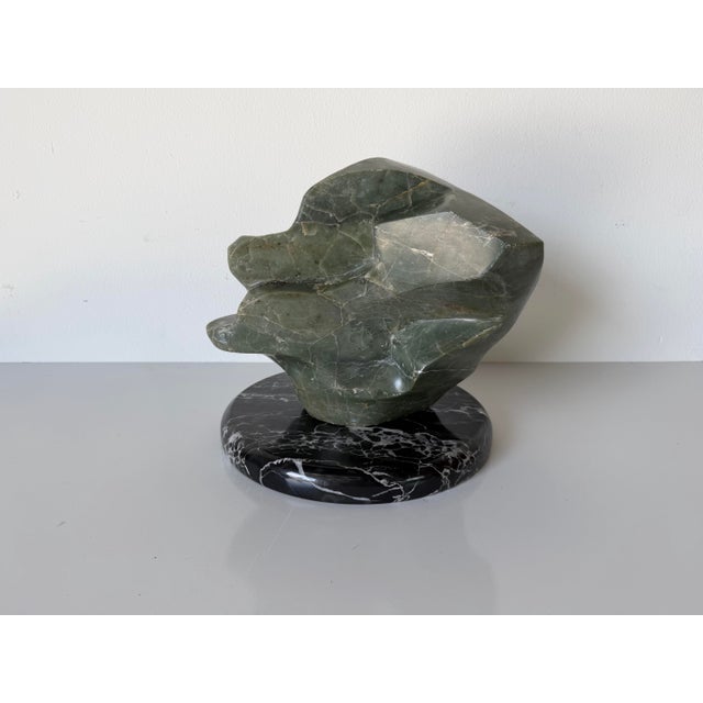 1980’s Vintage Carved Green Marble Abstract Sculpture on Black Marble Base, Unsigned For Sale In Miami - Image 6 of 12