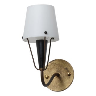 Mid-Century Modern Italian Wall Sconce in Brass and Opaline Glass, 1950s For Sale