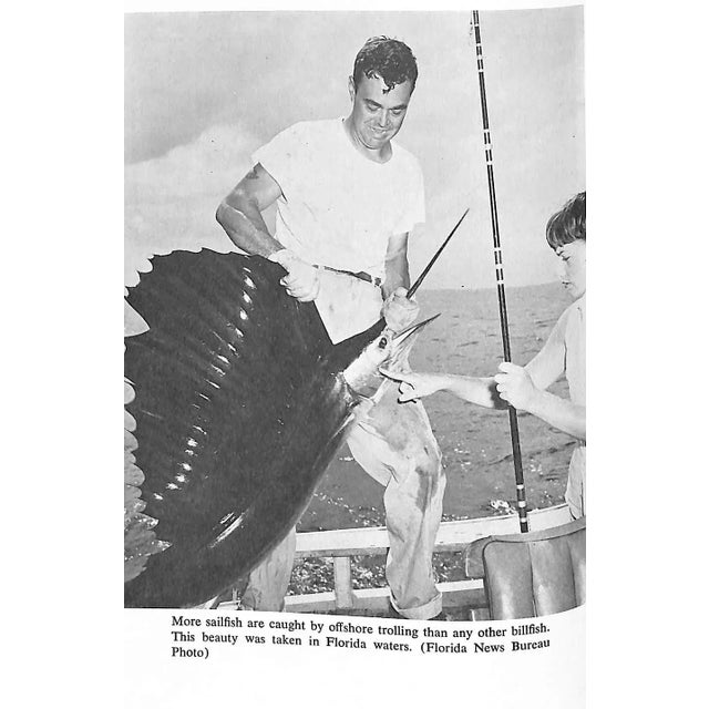 "Best Ways to Catch More Fish in Fresh and Salt Water" 1975 Evanoff, Vlad For Sale - Image 4 of 10