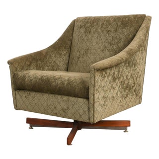 1970s Mid Century Adrian Pearsall Style Swivel Armchair For Sale